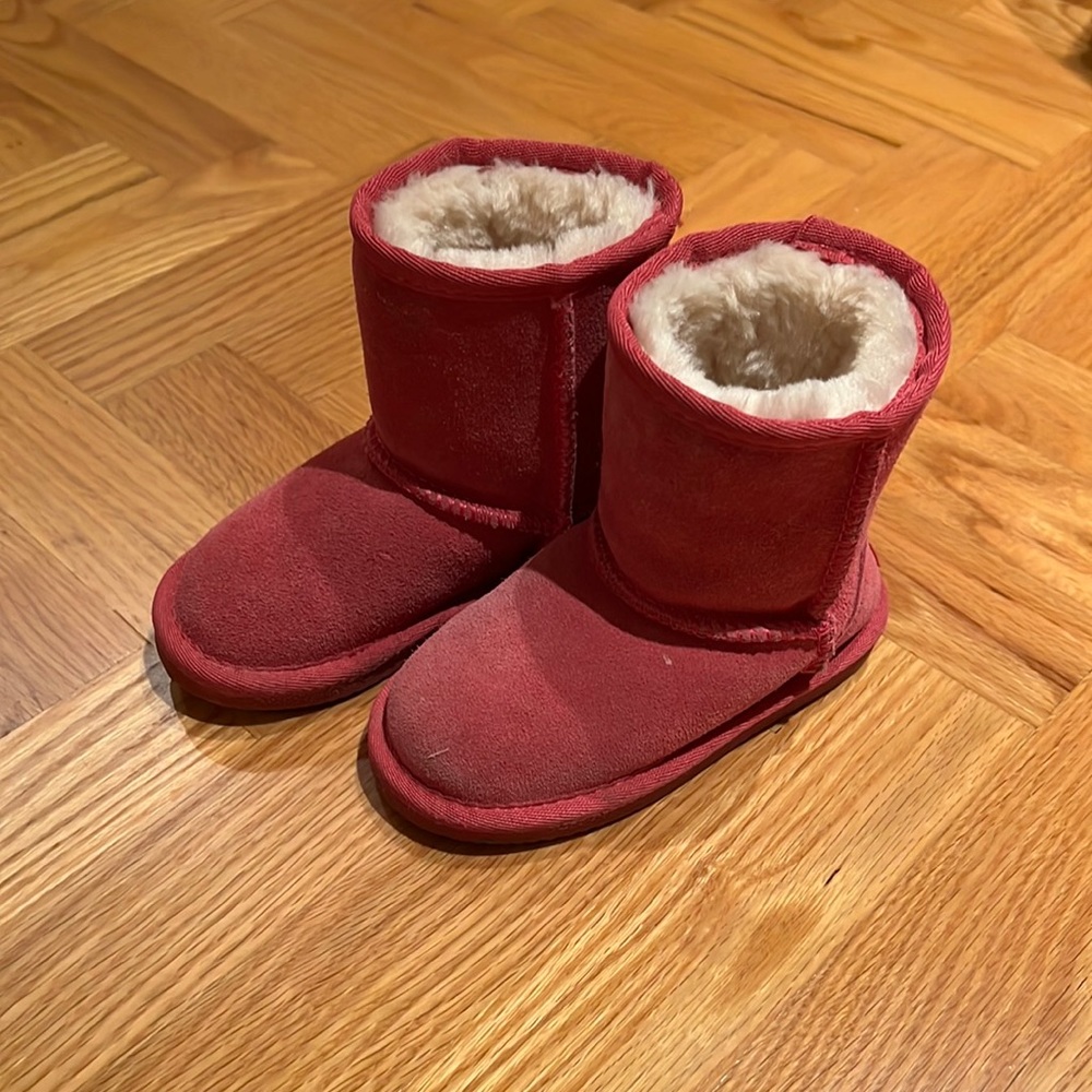 LAM Pink Sheepskin Winter Boots Girls US 9
